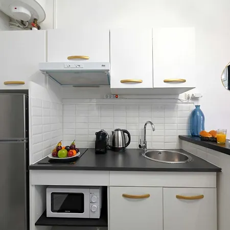 Fabulous Two Floor In 9th * Paris