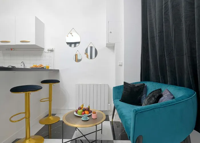 Fabulous Two Floor In 9th Paris