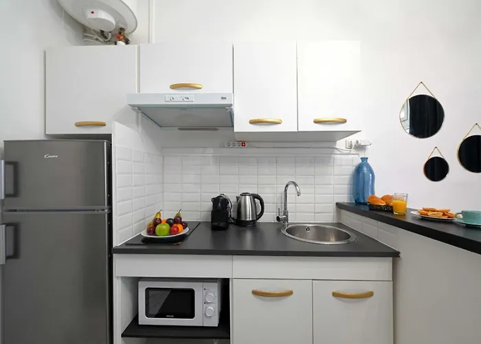 Fabulous Two Floor In 9th * Paris