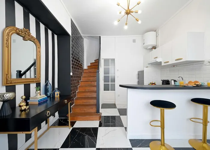 Fabulous Two Floor In 9th Paris
